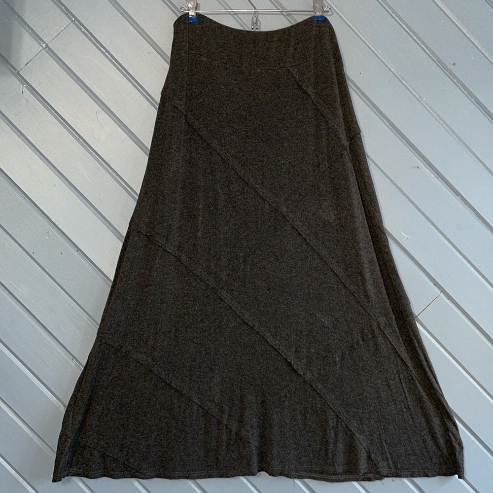 Neiman Marcus grey abstract rayon spandex maxi skirt